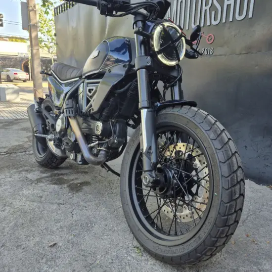 DUCATI SCRAMBLER 800 NIGHTSHIFT 2024 - Imagen 2