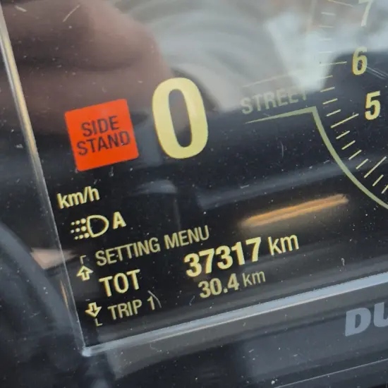 DUCATI STREETFIGHTER V4S 2021 - Imagen 8