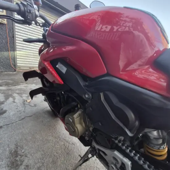 DUCATI STREETFIGHTER V4S 2021 - Imagen 6