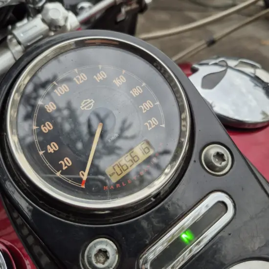 HARLEY-DAVIDSON DYNA STREET BOB 2017 - Imagen 8