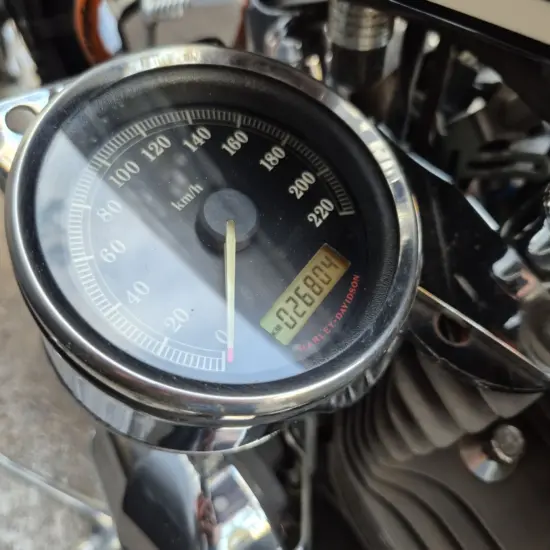 HARLEY-DAVIDSON XL1200 V SEVENTY TWO 2013 - Imagen 8