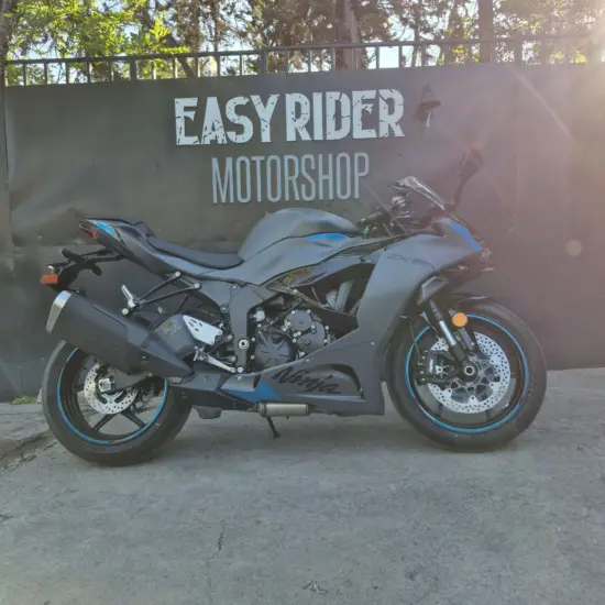 KAWASAKI NINJA ZX-6R 2026 - Imagen 1