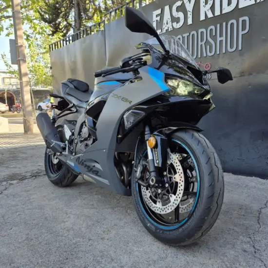 KAWASAKI NINJA ZX-6R 2026 - Imagen 2