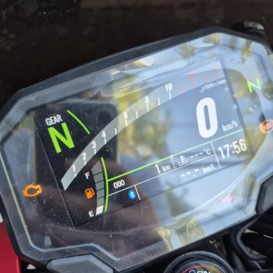 KAWASAKI Z500 SE ABS 2026 - Imagen 8