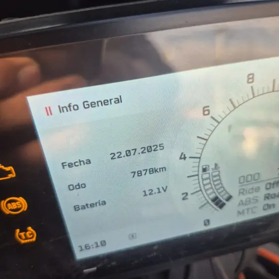 KTM ADVENTURE 390 2022 - Imagen 8