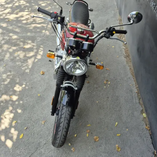 ROYAL ENFIELD INTERCEPTOR 650 2023 - Imagen 4