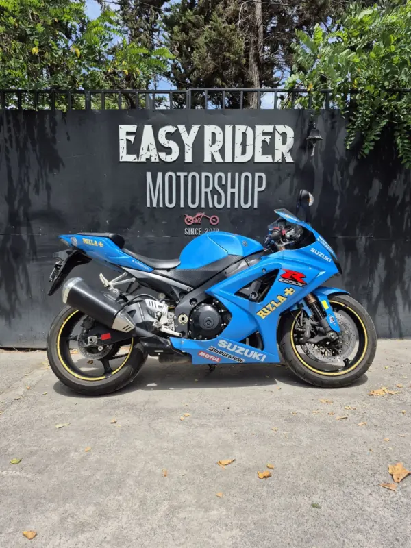 SUZUKI-GSXR-1000R-2009-1-scaled-1.jpg