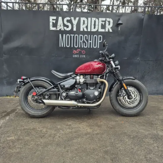 TRIUMPH BONNEVILLE BOBBER 2022 - Imagen 1