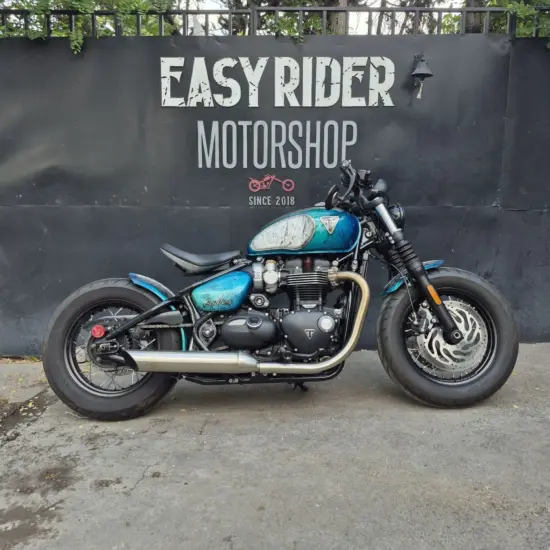 TRIUMPH BONNEVILLE BOBBER 2022 - Imagen 1