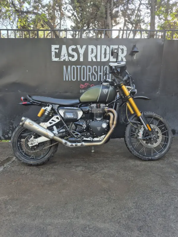 TRIUMPH-SCRAMBLER-1200-XE-2022-1-1-scaled-1.jpg