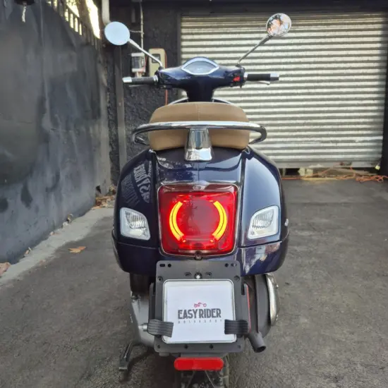 VESPA GTS 300 SUPER 2022 - Imagen 6