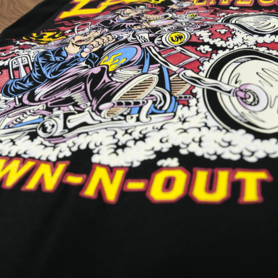 Down N Out - Polera Living Legends - Imagen 3