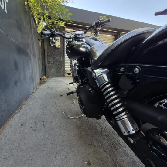 HARLEY-DAVIDSON FXDBDYNA STREET BOB 2010 - Imagen 8