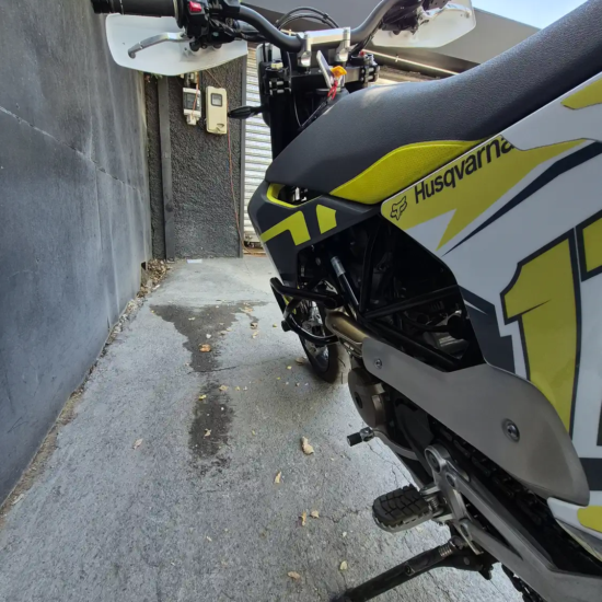 HUSQVARNA SUPERMOTO 701 2022 - Imagen 7