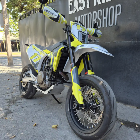HUSQVARNA SUPERMOTO 701 2022 - Imagen 2