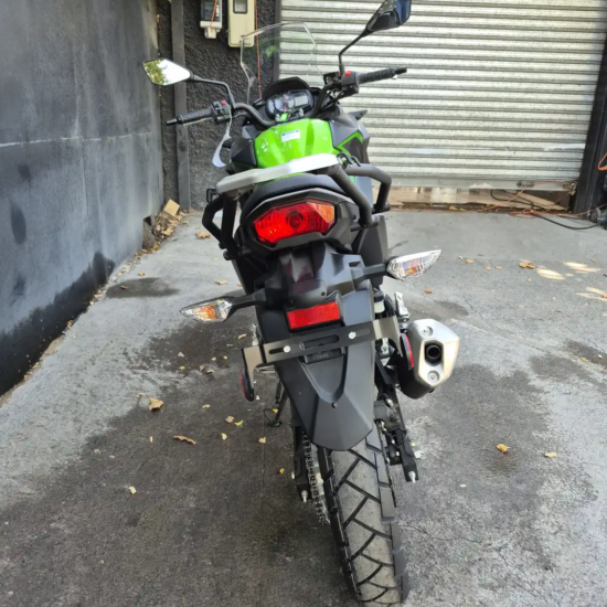 KAWASAKI VERSYS 300 abs 2026 - Imagen 6