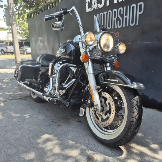 HARLEY-DAVIDSON FLHRCI ROAD KING CLASSIC 2015 - Imagen 2