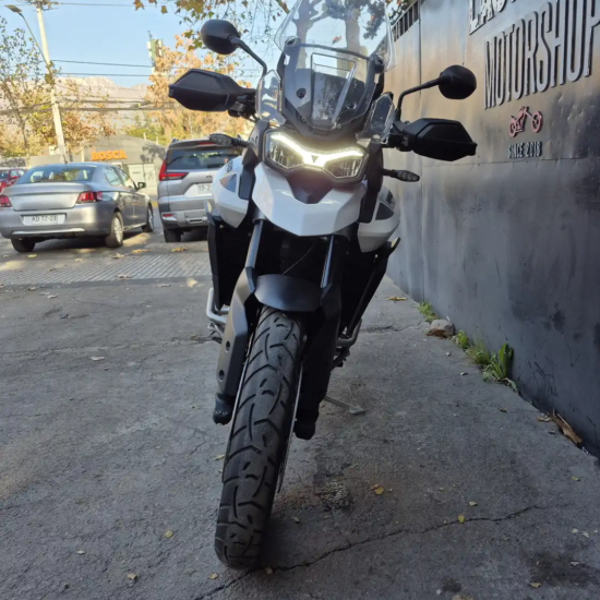 TRIUMPH TIGER 900GT LOW 2024 - Imagen 4