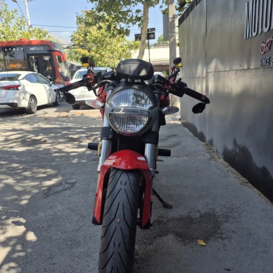 DUCATI MOSNTER 696 2010 - Imagen 3