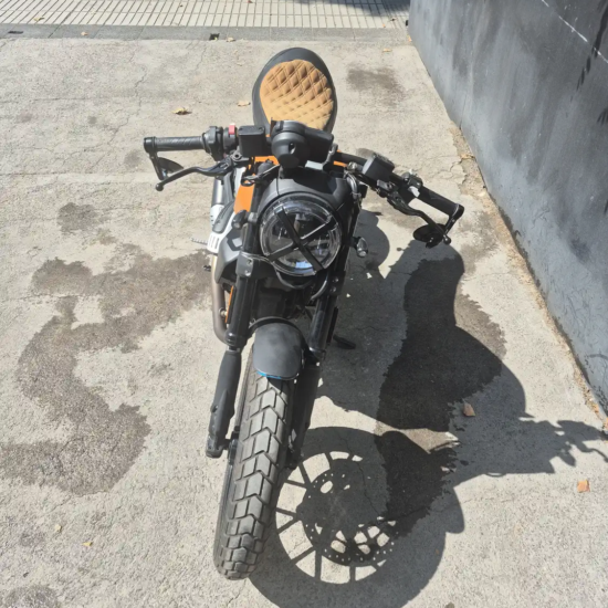 DUCATI SCRAMBLER 800 ICONDARK 2024 - Imagen 5
