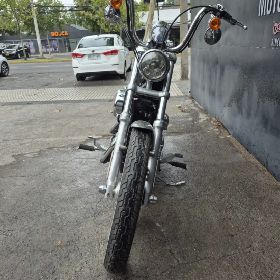 HARLEY-DAVIDSON XL 1200 V SEVENTY TWO 2015 - Imagen 4