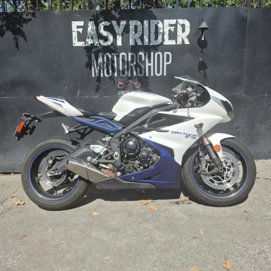 TRIUMPH DAYTONA 2016 - Imagen 1