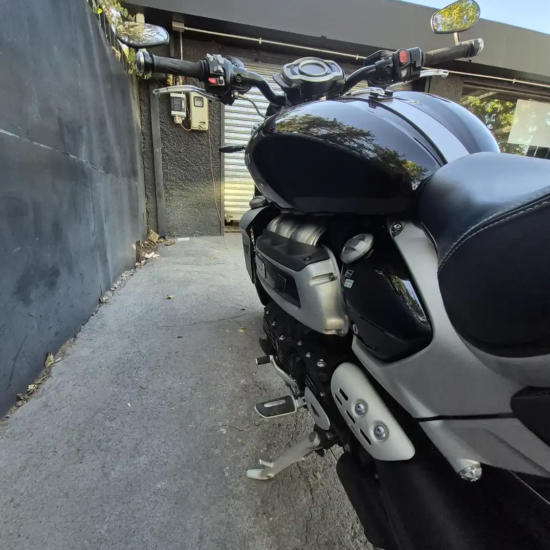 TRIUMPH ROCKET 3 R 2022 - Imagen 7