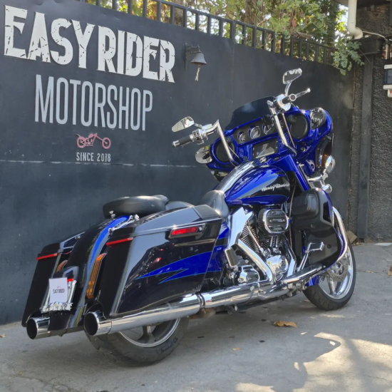 HARLEY-DAVIDSON STREET GLIDE CVO 2018 - Imagen 5