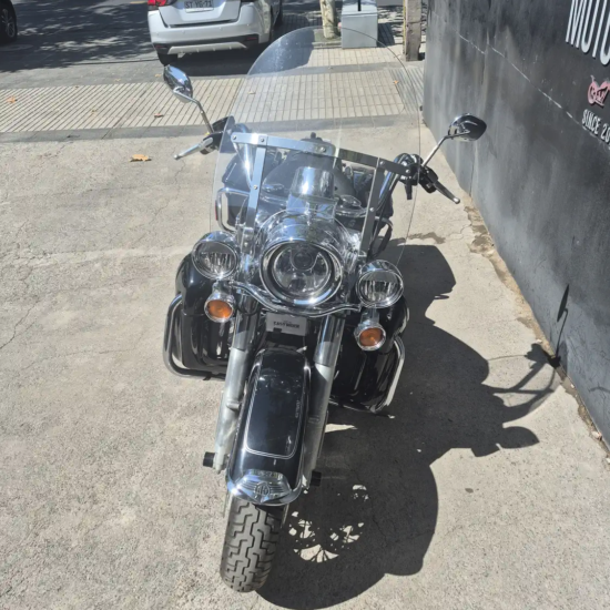 HARLEY-DAVIDSON FLHRCI ROAD KING CLASSIC 2012 - Imagen 4