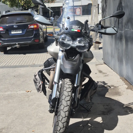 MOTO GUZZI V85TT 2024 - Imagen 3