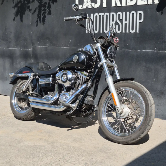 HARLEY-DAVIDSON SUPER GLIDE CUSTOM 2010 - Imagen 2