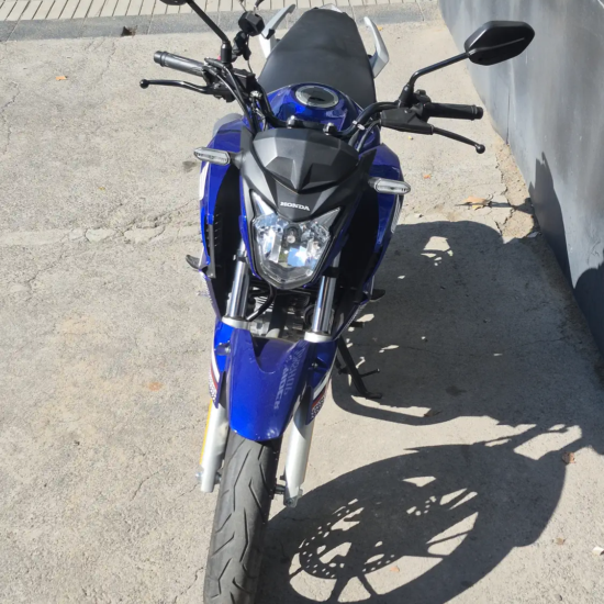 HONDA CB250 TWISTER 2024 - Imagen 4