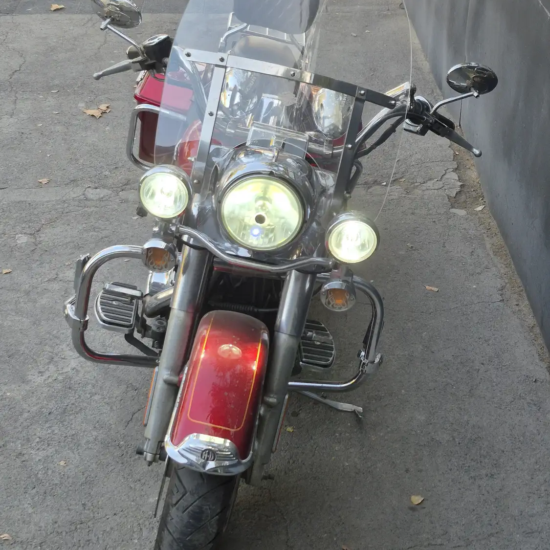 Harley-Davidson Road King Classic 2007 usada frontal faros windshield rojo Santiago Chile