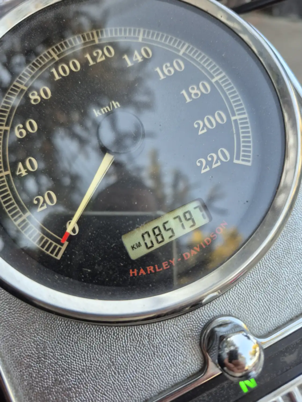Harley-Davidson Road King Classic 2007 tablero analógico kilometraje real 85797 km verificado