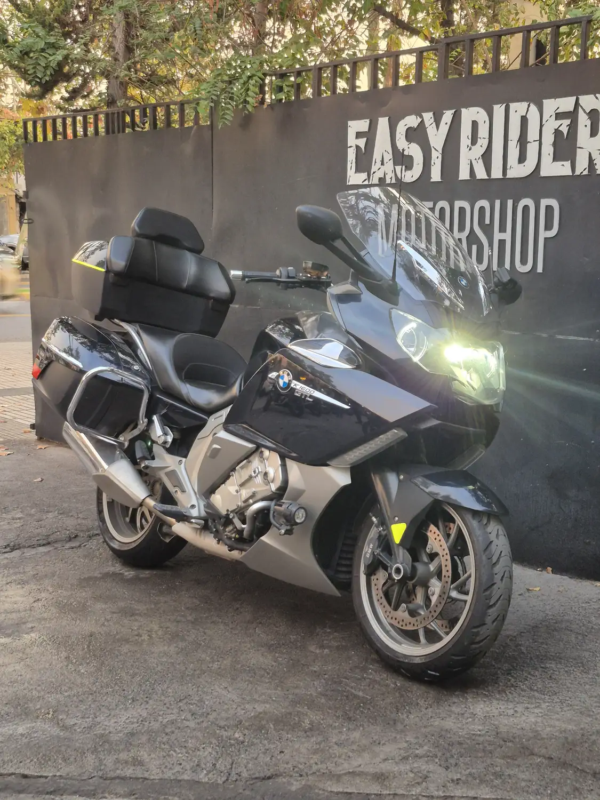 BMW K1600 GTL 2012 usada azul metalizado frontal tres cuartos faros Easy Rider Motorshop
