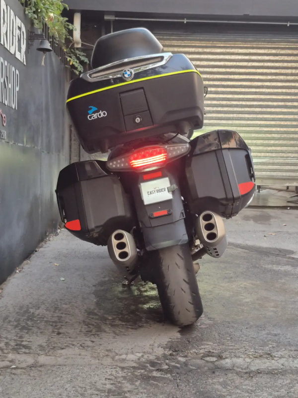 BMW K1600 GTL 2012 trasera directa top case BMW azul metalizado Santiago