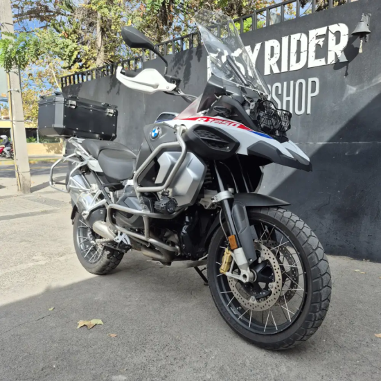R 1250 GS ADVENTURE II 1254CC usada Santiago frontal tres cuartos