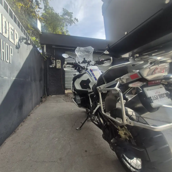 R 1250 GS ADVENTURE II 1254CC usada Santiago trasera lateral
