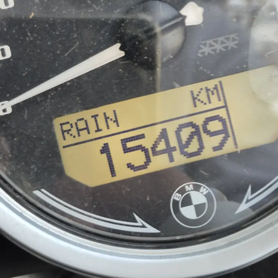 odómetro BMW R nineT Scrambler 2022 15409 km verificado modo rain