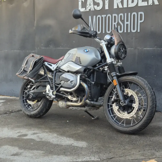 BMW R nineT Scrambler usada 2022 perfil lateral izquierdo gris granito Easy Rider Motorshop Santiago
