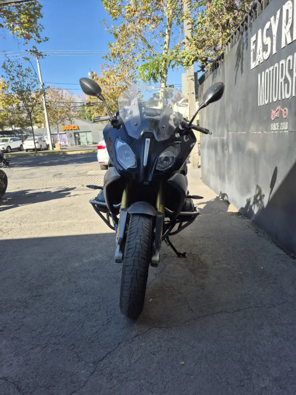 R1200 usada Santiago vista frontal