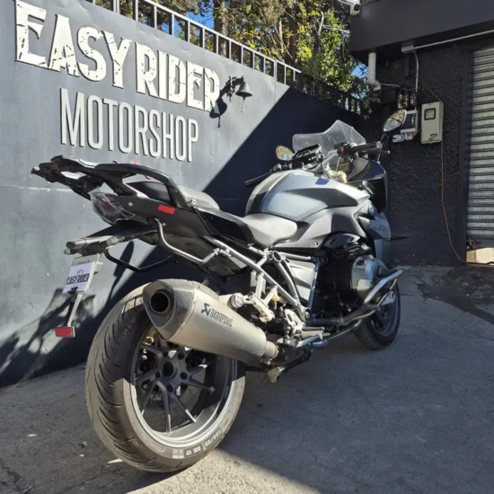 R1200 usada Santiago vista trasera
