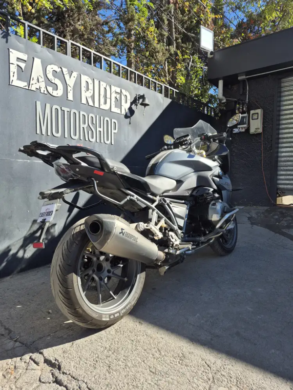 R1200 usada Santiago vista trasera