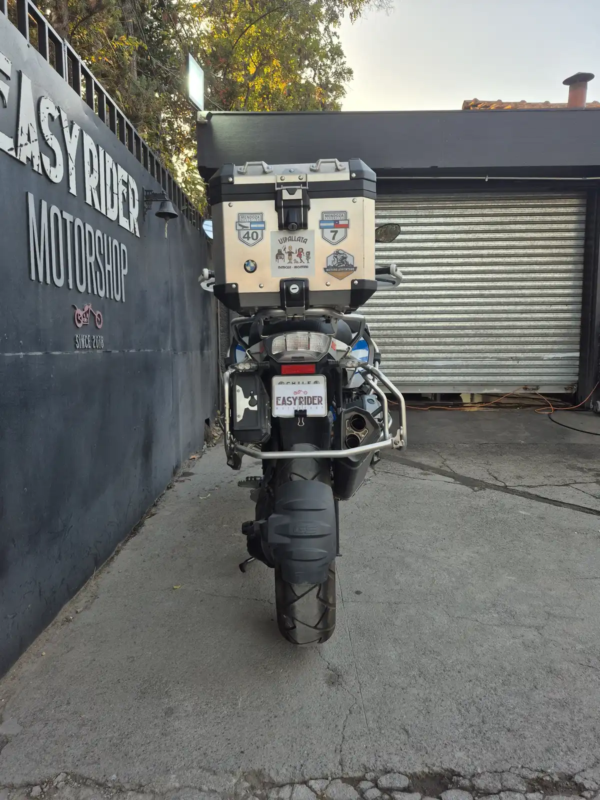 BMW R 1200 GS Adventure usada Santiago 2018 blanco luminoso azul cordoba vista trasera