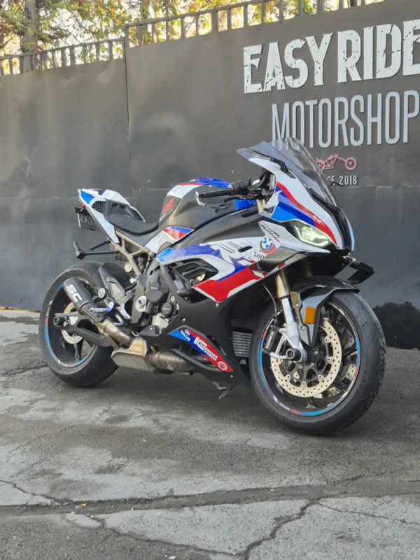 BMW S 1000 RR usada 2020 vista frontal 3/4 derecha Santiago