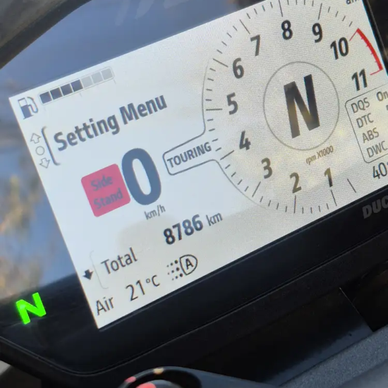 odómetro MONSTER PLUS usada Santiago 8.186 km verificados
