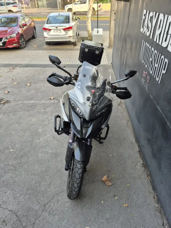 Multistrada usada Santiago vista frontal