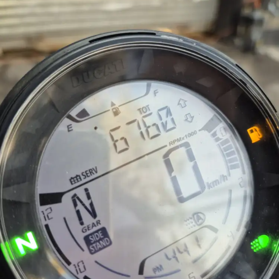 odometro Ducati Scrambler Urban Motard 2022 6760 km verificado