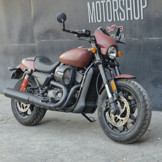 Harley-Davidson Street 750 2019 usada rojo mate frontal tres cuartos Easy Rider Motorshop