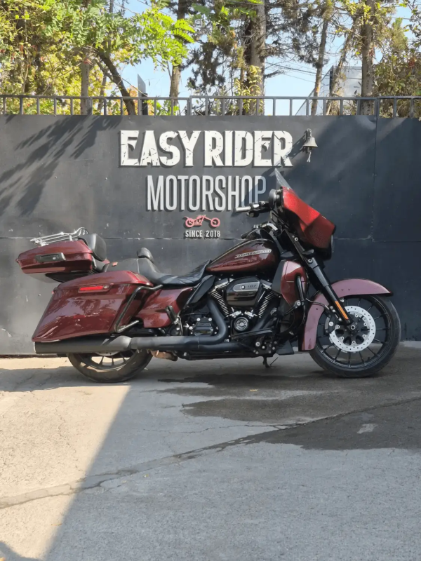 Harley-Davidson Street Glide Special usada 2019 rojo Wicked, perfil lateral completo, Easy Rider Motorshop Santiago